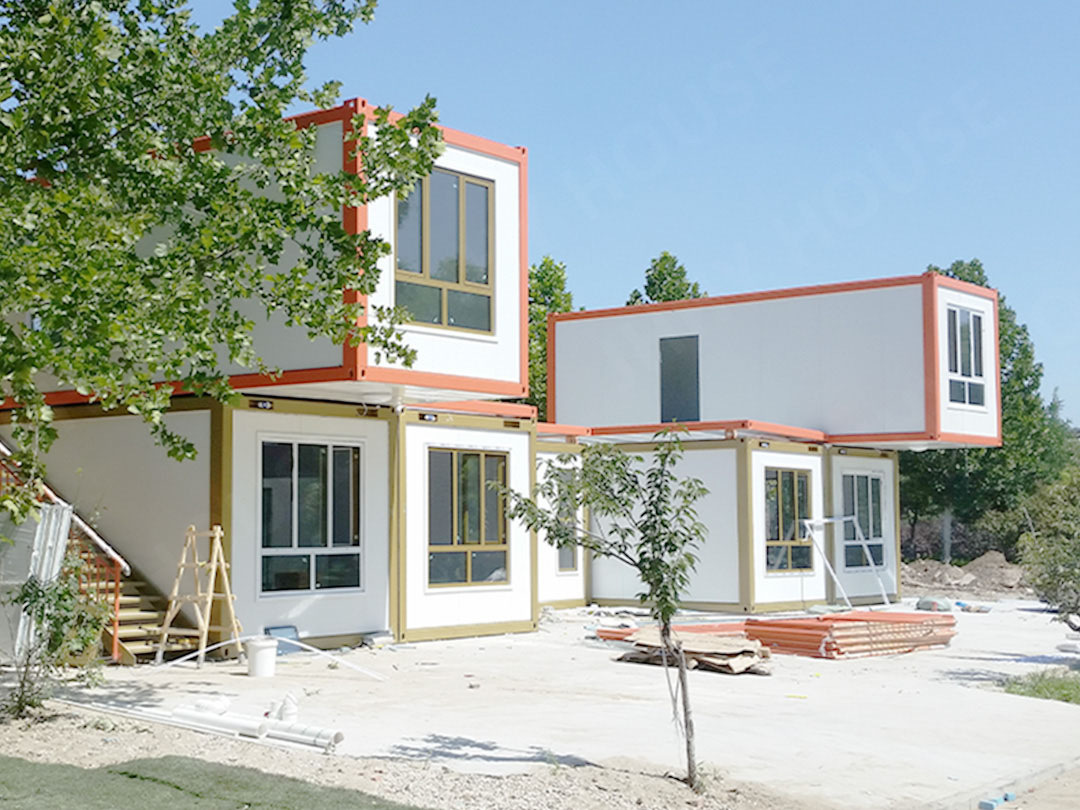 Yangshan Park Modular Service Center（12  units）